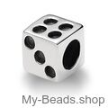 My-Beads Charm Würfel Silber

Dieser silberne Charm passt zu allen gängigen Bettelarmbändern.
Material: 925er Sterling Silber.
Artikel kommt mit Geschenkverpackung.
Preise inkl. MwSt.