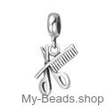 My-Beads Charm Friseurset Silber

Dieser silberne Charm passt zu allen gängigen Bettelarmbändern.
Material: 925er Sterling Silber.
Artikel kommt mit Geschenkverpackung.
Preise inkl. MwSt.