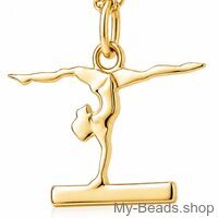 Gold plated zilveren hanger met een gold plated zilveren collier van een gymnaste die een oefening doet op de evenwichtsbalk. 
Mooi cadeau voor verjaardag.
