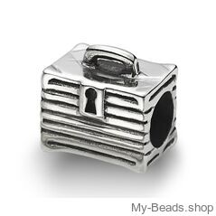 My-Beads charm Travel Suitcase Sterling Silver

This silver charm fits all common charm bracelets.
Material: Sterling Silver 925.
Includes gift packaging.