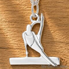 Silver pendant of a gymnast performing a pommel horse exercise during an artistic gymnastics competition.
Beautiful gift for a birthday or Christmas.