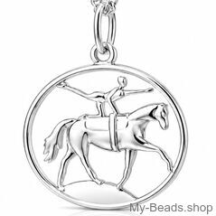Silver pendant of a vaulter, equestrian vaulting on a vaulting horse. Acrobatic gymnastics exercises during a competition.
Beautiful gift for a birthday or Christmas.