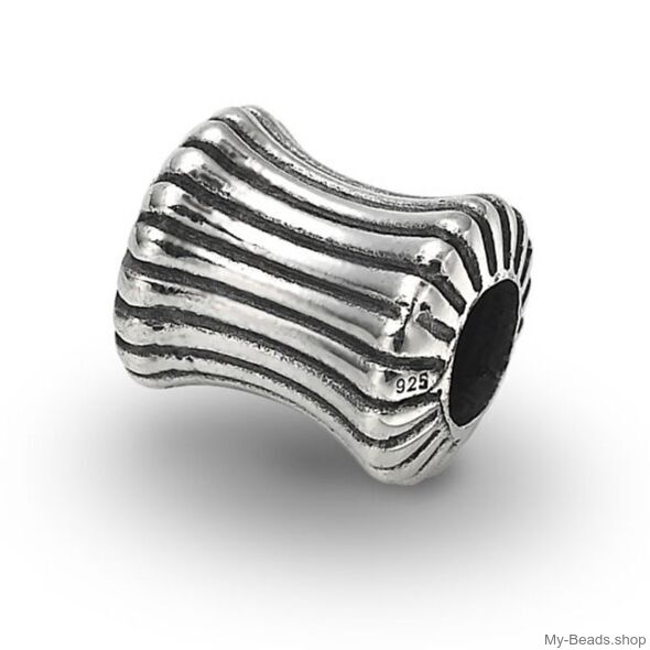 My-Beads charm 018 Fantasy Sterling Silver 

This silver charm fits all common charm bracelets.
Material: Sterling Silver 925.
Includes gift packaging